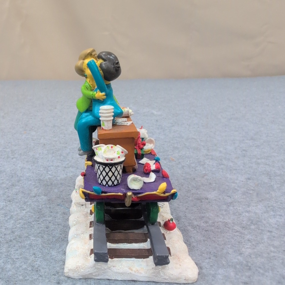 The Simpsons Christmas Express Class is in Session Skinner Edna Sculpture 2003 - Picture 2 of 6